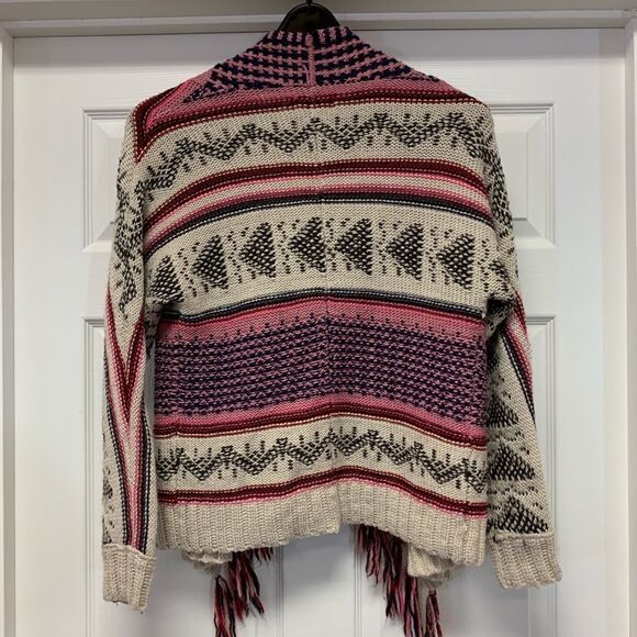American Eagle Open Front Fringe Blanket Cardigan sz M - Picture 5 of 5